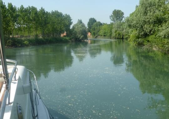 1-houseboat-fiume-sile-1496841447